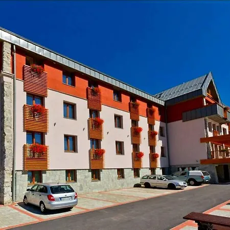 Hotel Malina - Ski & Bike Resort Ruzomberok