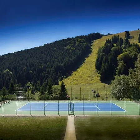 Hotel Malina-Ski Resort-Ski-In & Ski-Out Hotel 3*