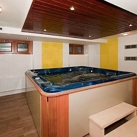 Malina-ski Resort-ski-in & Ski-out 3*