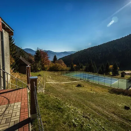 Hotel Malina-Ski Resort-Ski-In & Ski-Out Hotel 3*